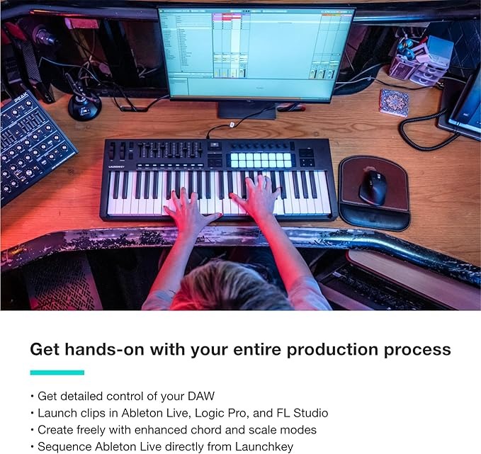 Novation Launchkey 49 [MK4] — clavier maître MIDI USB de 49 touches semi-lestées