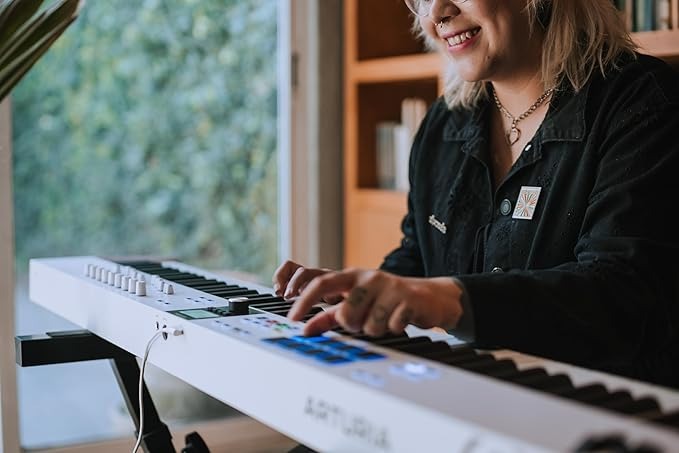 Arturia KeyLab Essential 61 MK3 : Le clavier maître français qui va à l’essentiel